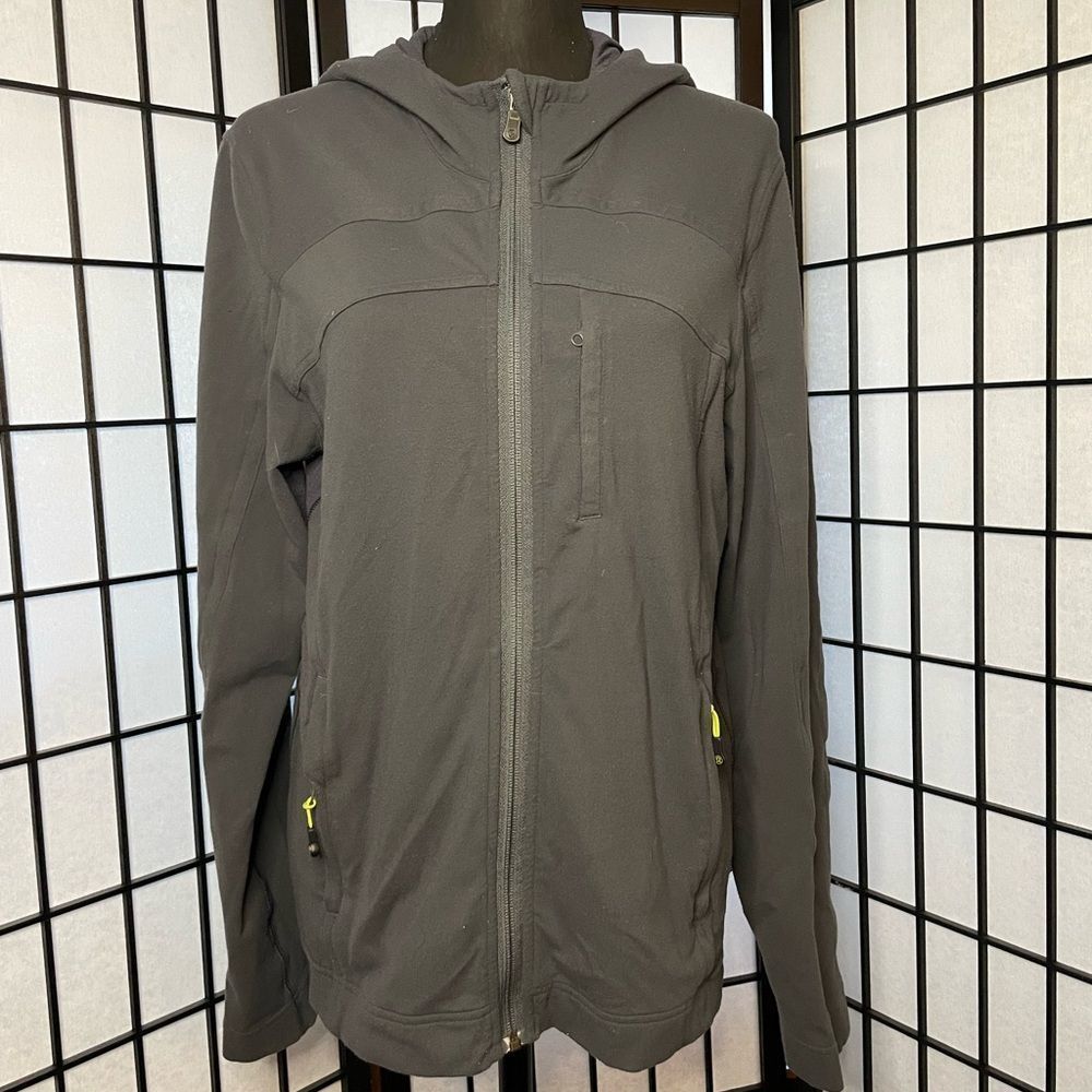 Lululemon men’s small zip up lightweight hoodie